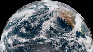 NOAA’s New Pacific Satellite Has Sent Back Its First Glorious Images of Alaska and Hawaii<em></em>
